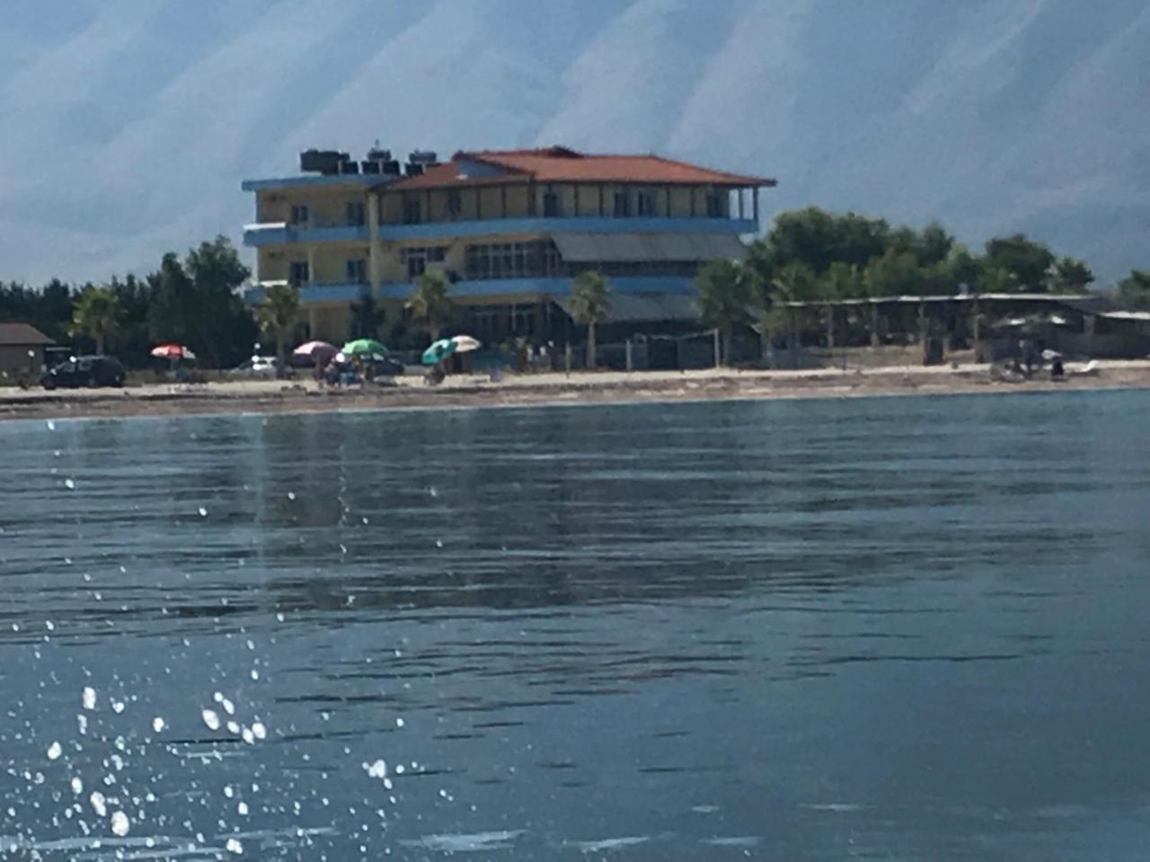 Hotel Alba-Gert Bashkia e Orikumit Exteriör bild