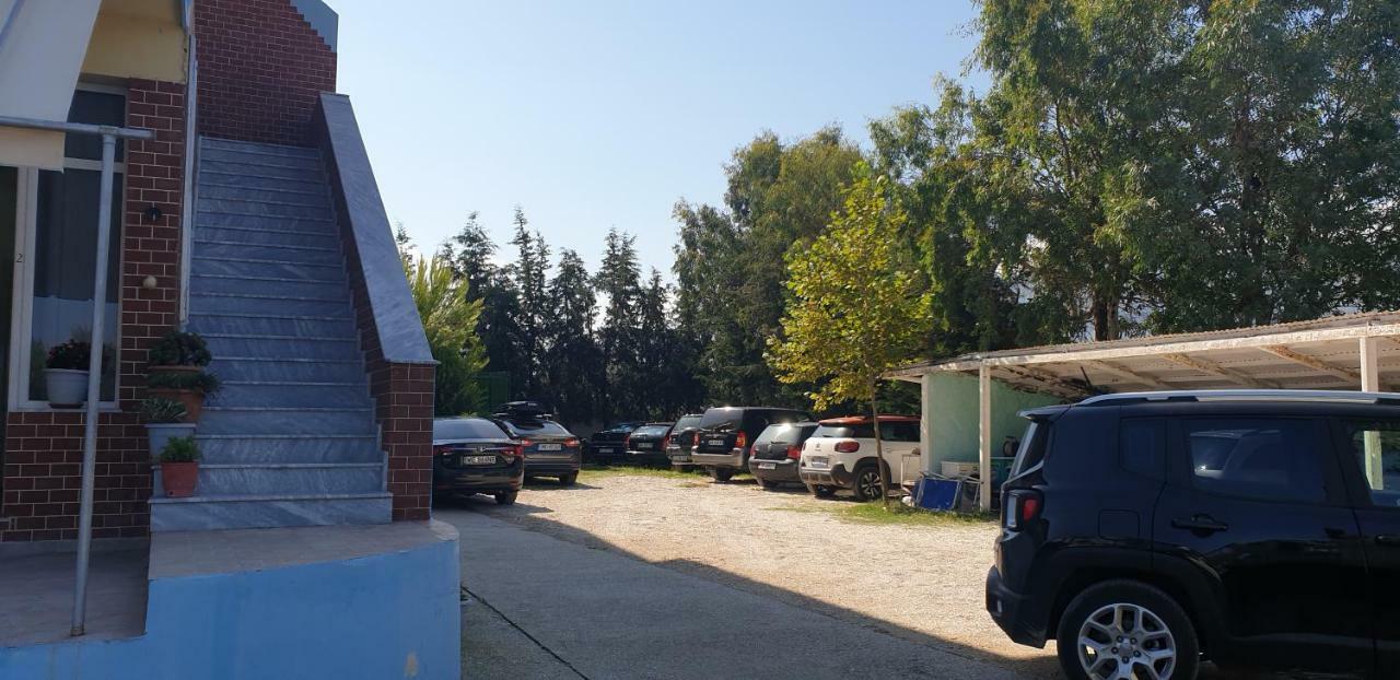 Hotel Alba-Gert Bashkia e Orikumit Exteriör bild